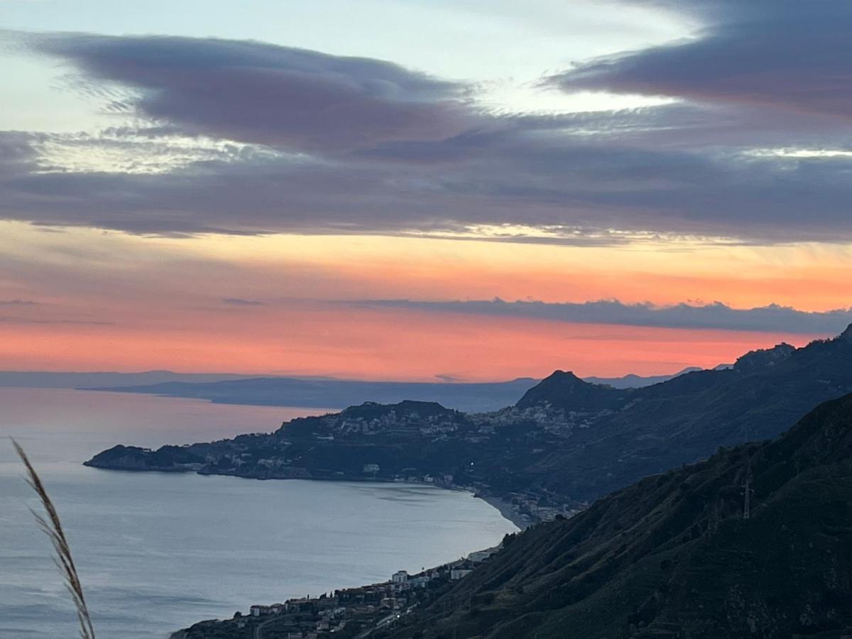 Casanima Vista Incantevole Vicino Taormina Forza dʼAgro Exteriör bild